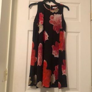 Petite Calvin Klein A-line floral dress!